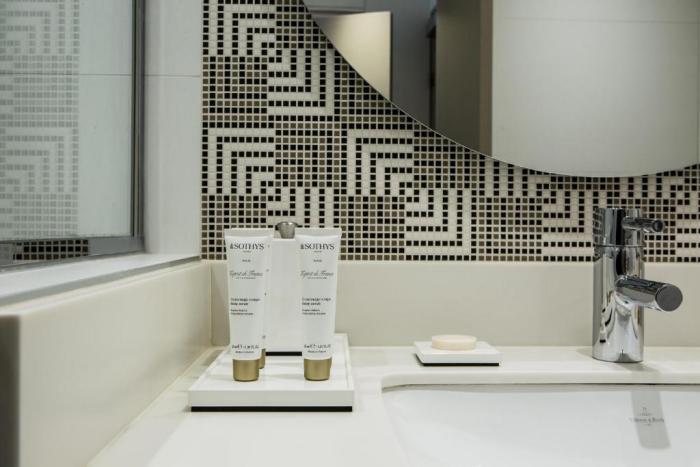 Hotel Parc Saint-Severin - Esprit De France Paris Rum bild