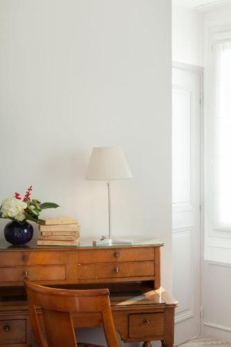Hotel Parc Saint-Severin - Esprit De France Paris Rum bild